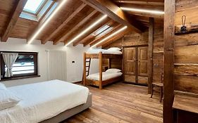 La Louye Su La Goumba